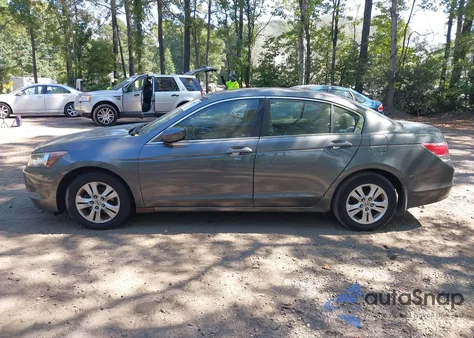 2008 Honda Accord 2.4 Lx-P из США, поврежденный, VIN 1HGCP26448A151011